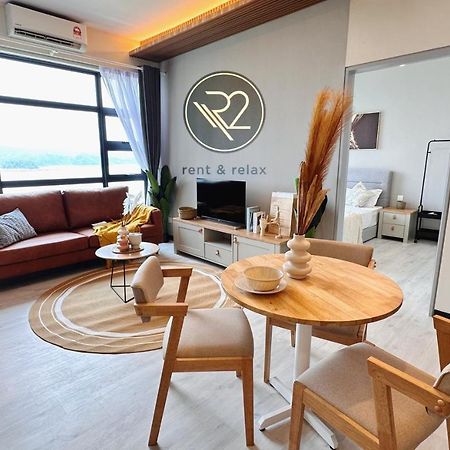 קוטה קינבלו Sea&Pool View Stunning Homestay, Wifi, Netflix Near Malls, Jetty, Convenient Stores מראה חיצוני תמונה