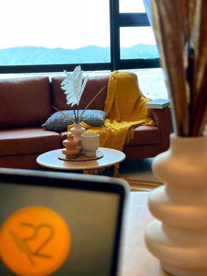 קוטה קינבלו Sea&Pool View Stunning Homestay, Wifi, Netflix Near Malls, Jetty, Convenient Stores מראה חיצוני תמונה