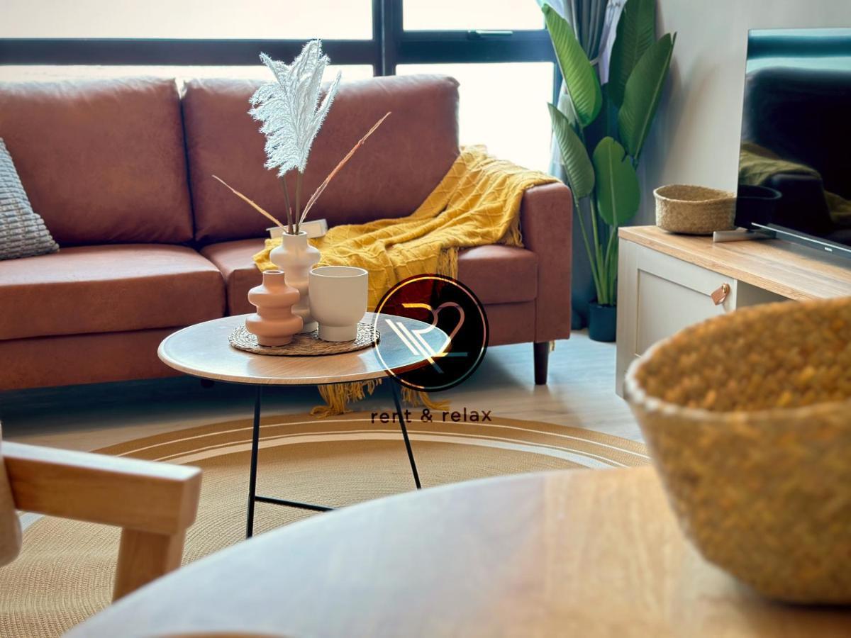 קוטה קינבלו Sea&Pool View Stunning Homestay, Wifi, Netflix Near Malls, Jetty, Convenient Stores מראה חיצוני תמונה